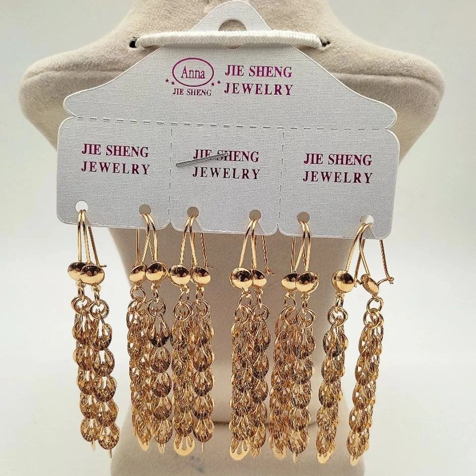 گوشواره زنانه آویز با طراحی شیک