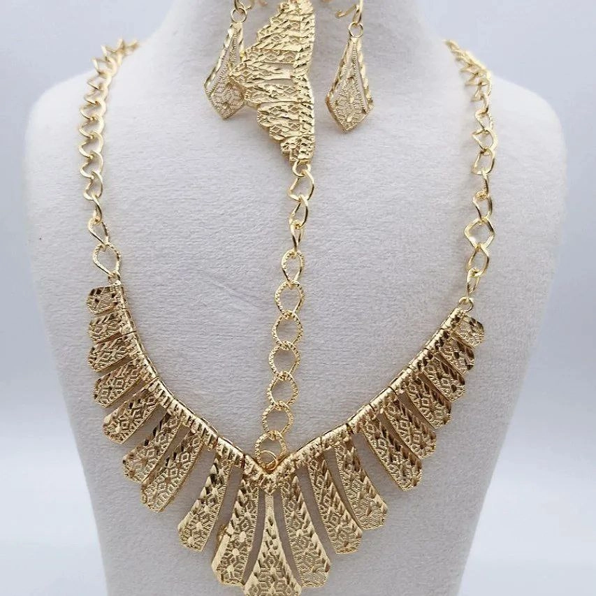 سرویس زنانه