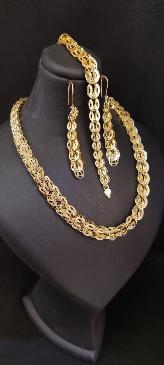 سرویس زنانه