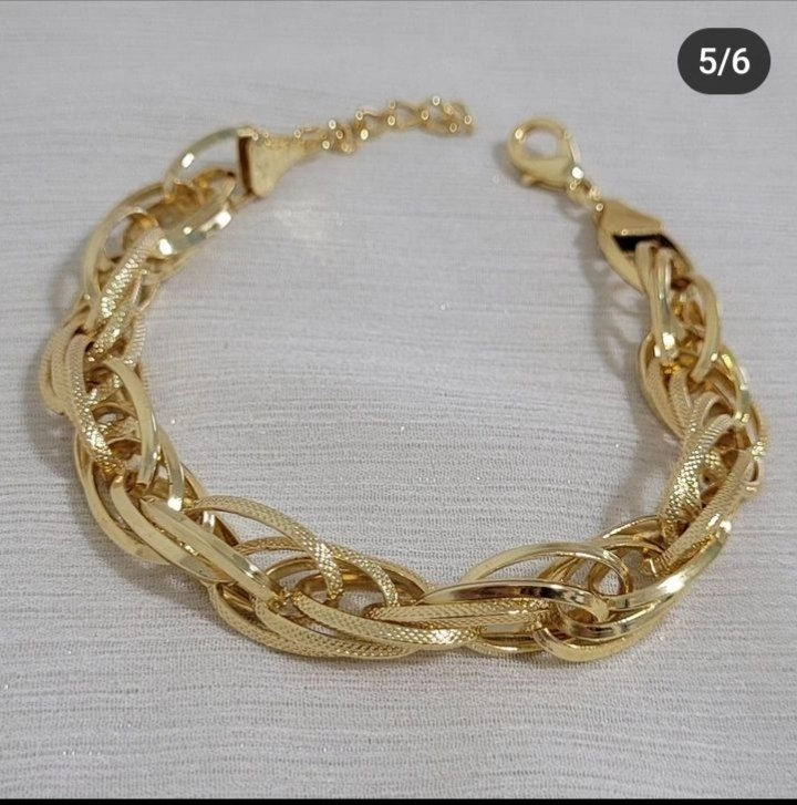 دستبندزنانه