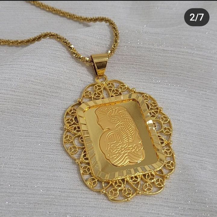 پلاک،گردنبند رخ شمایل زنانه