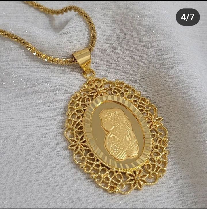 پلاک،گردنبندزنانه