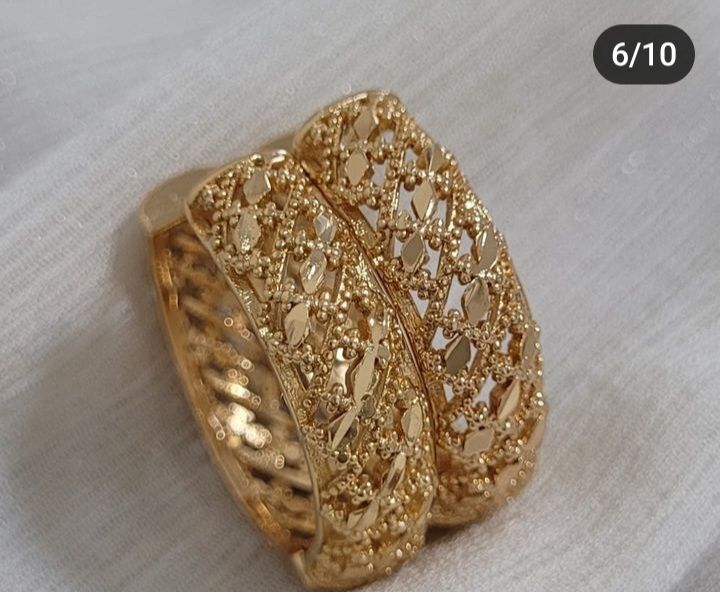 گوشواره زنانه طرح طلا ژوپینگ مناسب استفاده دائمی