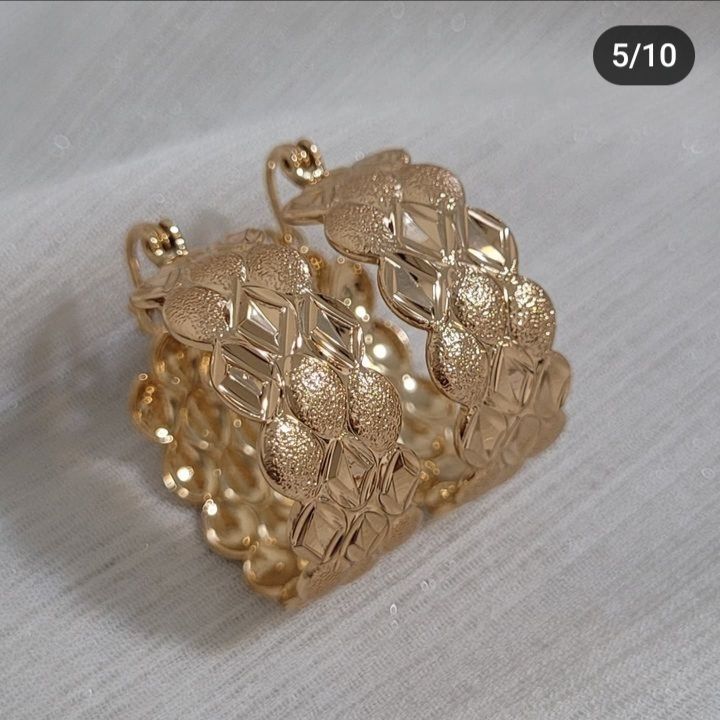 گوشواره زنانه طرح طلا برند ژوپینگ مناسب استفاده دائمی