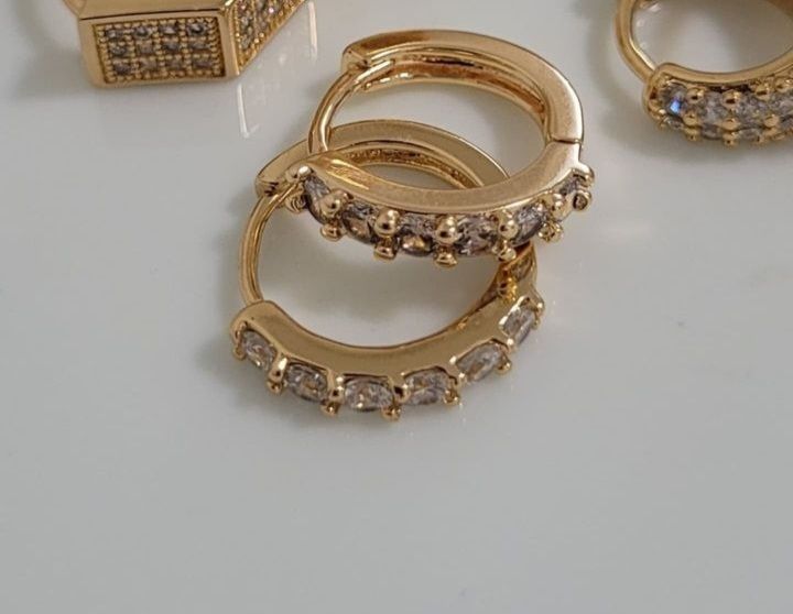 گوشواره زنانه ژوپینگ مدل حلقه ای