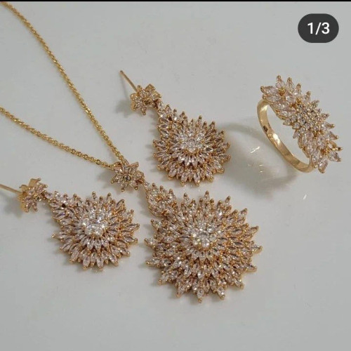 سرویس خورشیدی زنانه