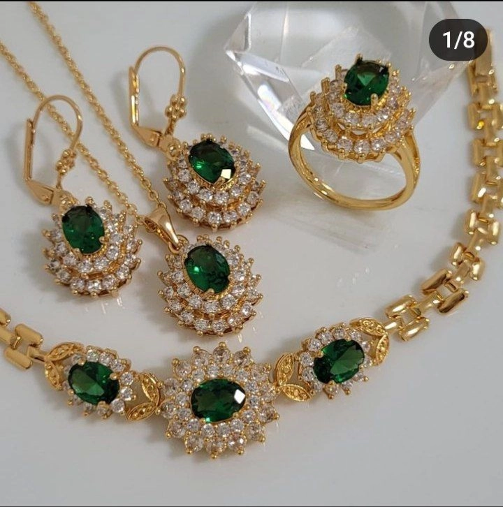 سرویس خاویاری زنانه