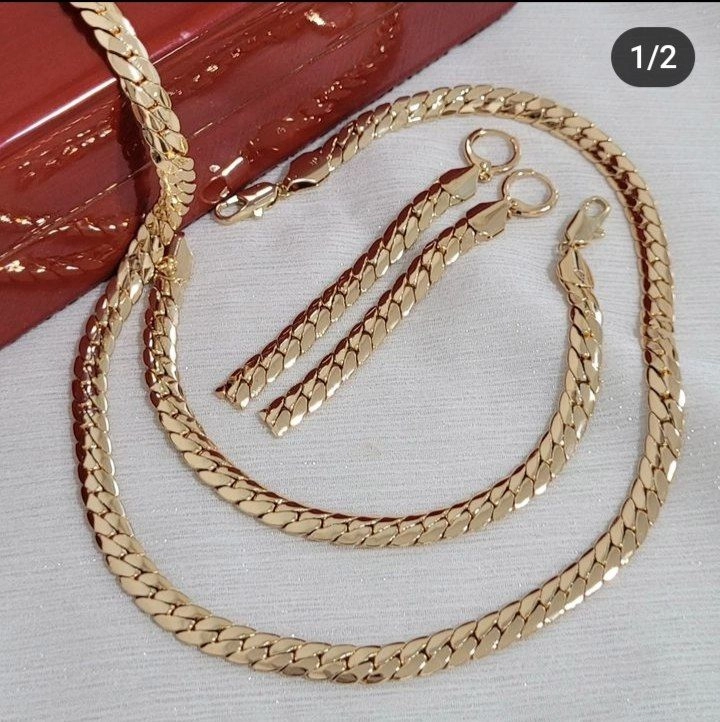 سرویس کارتیه زنانه