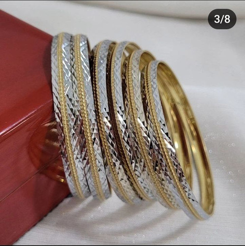 النگو طلا روس