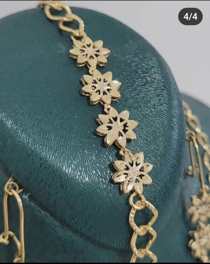 سرویس طرح طلای زنانه