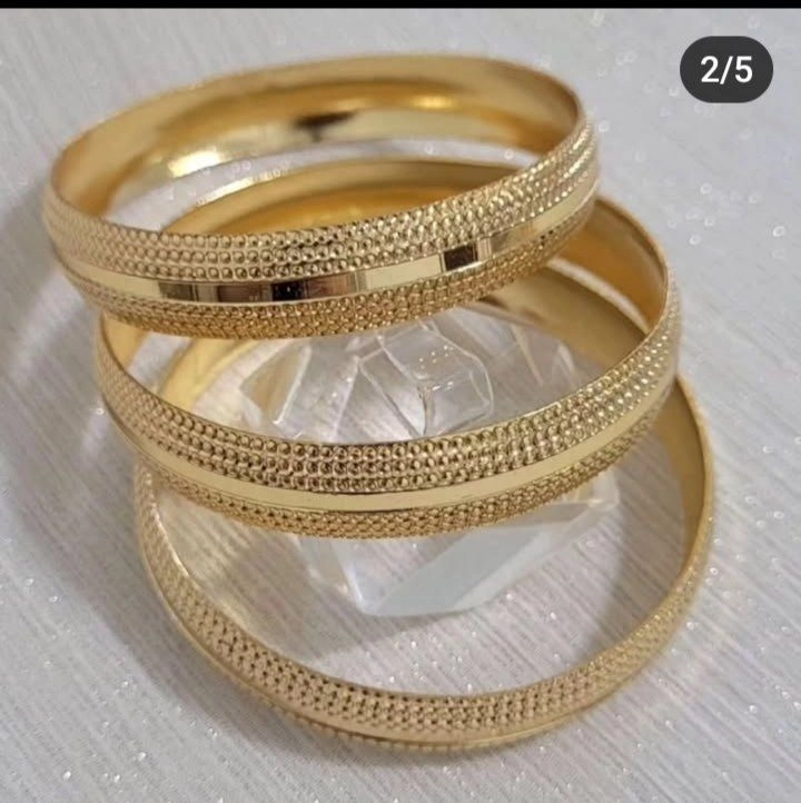 النگو طلا روس زنانه