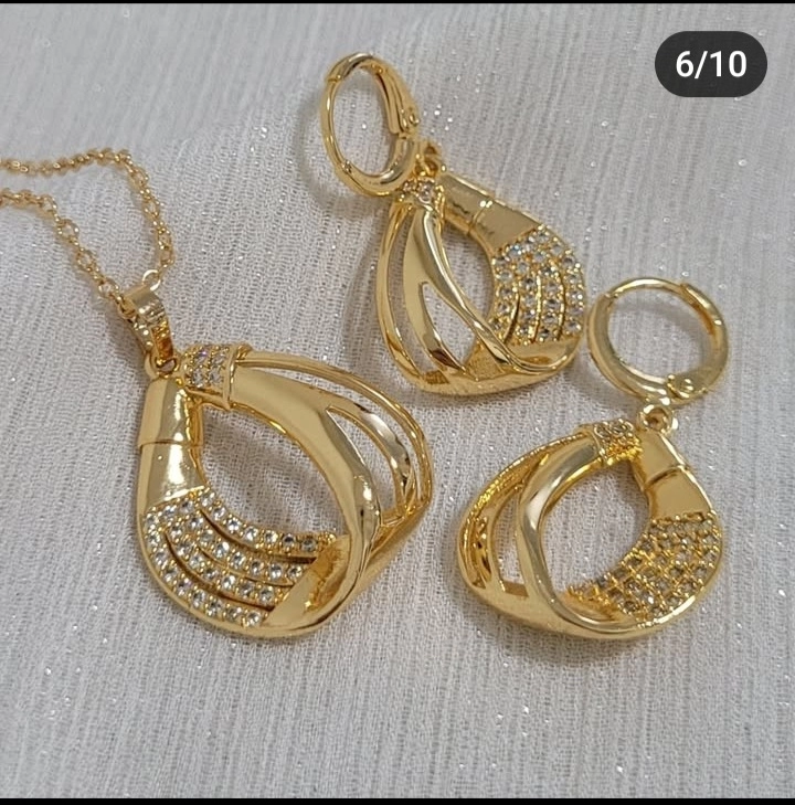 نیمست زنانه