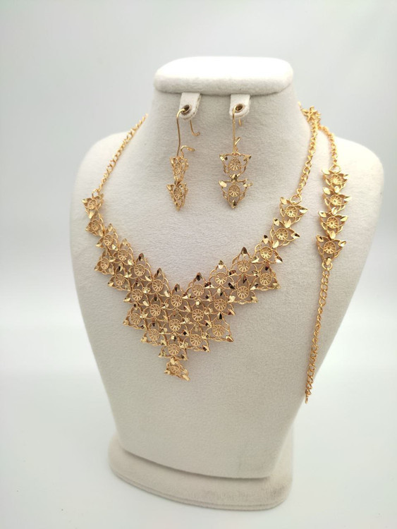 سرویس طرح طلای زنانه