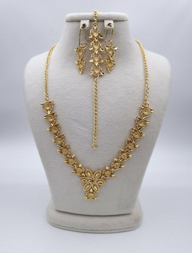 سرویس برنجی زنانه