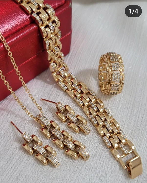 سرویس طرح طلای زنانه