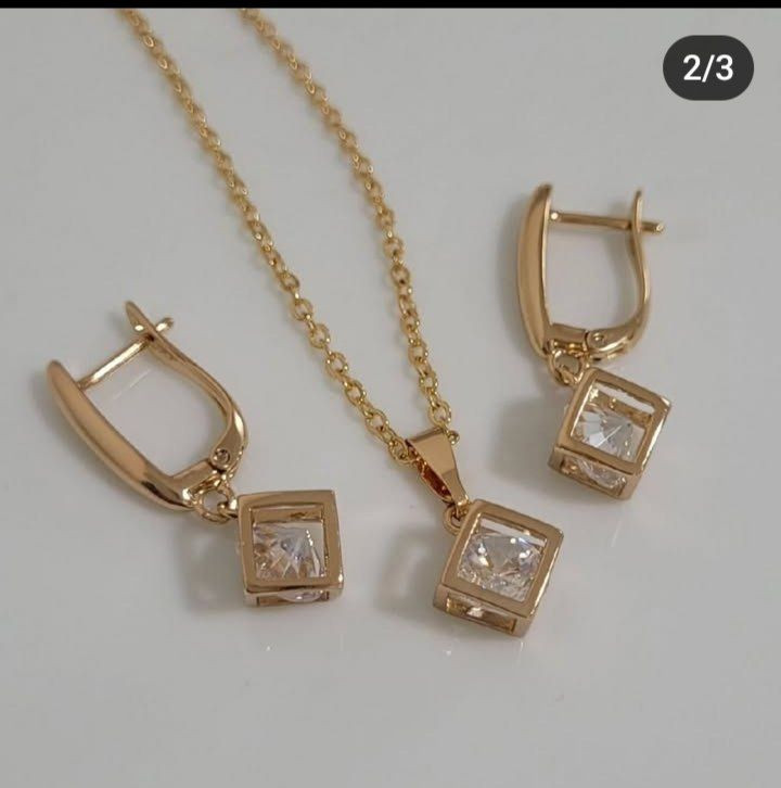 نیم ست زنانه ژوپینگ نگین مربعی ظریف و شیک