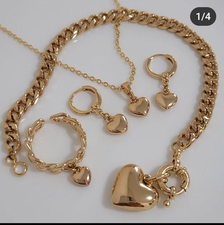 سرویس زنانه ژوپینگ طرح طلا با پلاک قلب