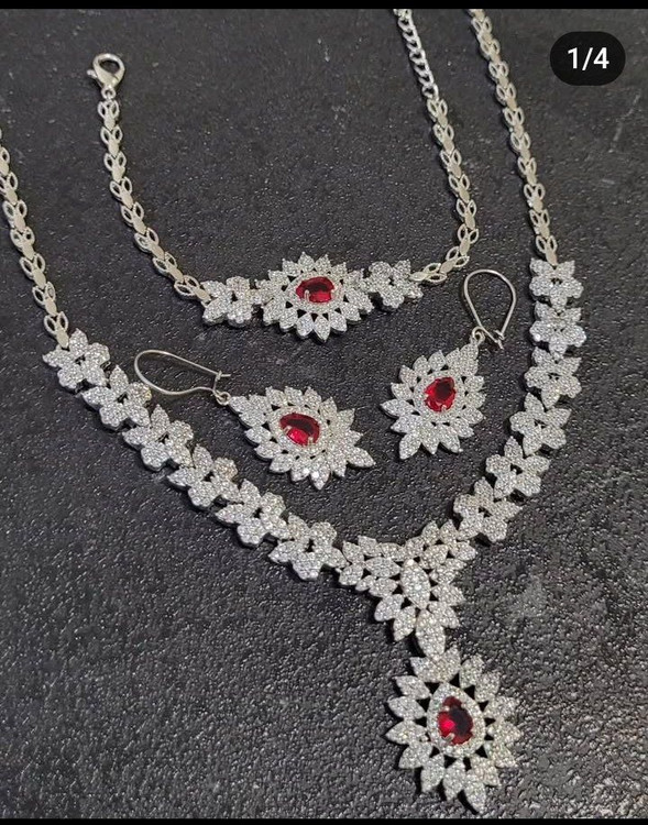 سرویس جواهری استیل نگین یاقوتی مخراجکاری