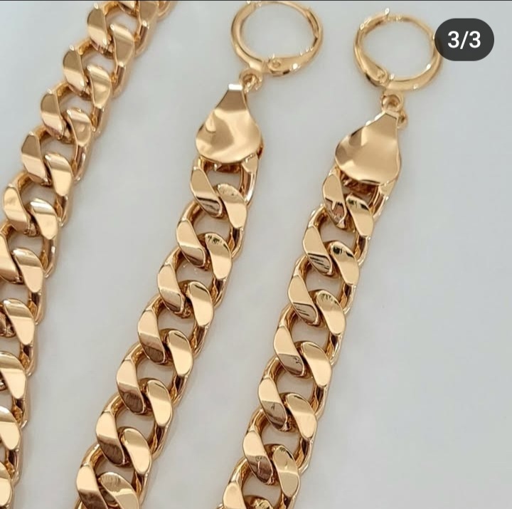 سرویس کارتیر زنانه