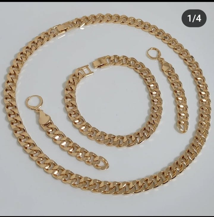 سرویس زنانه زنجیری تراش کارتیر ژوپینگ با طراحی کلاسیک
