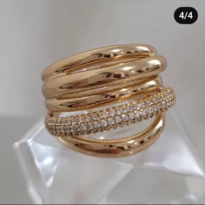 سرویس زنانه