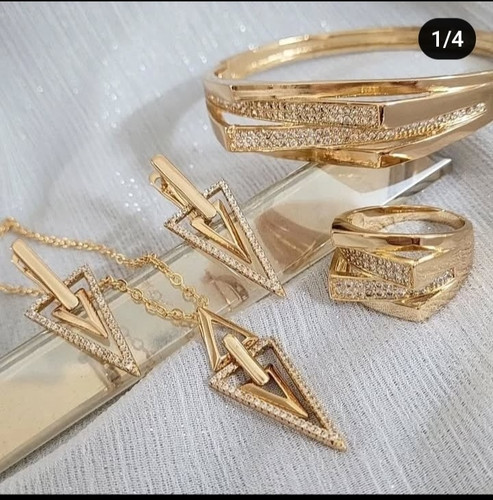 سرویس زنانه