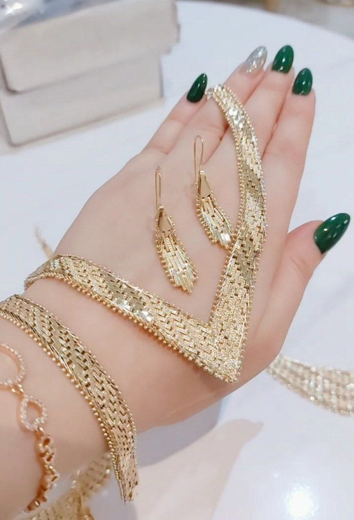 سرویس زنانه مدل جلفا