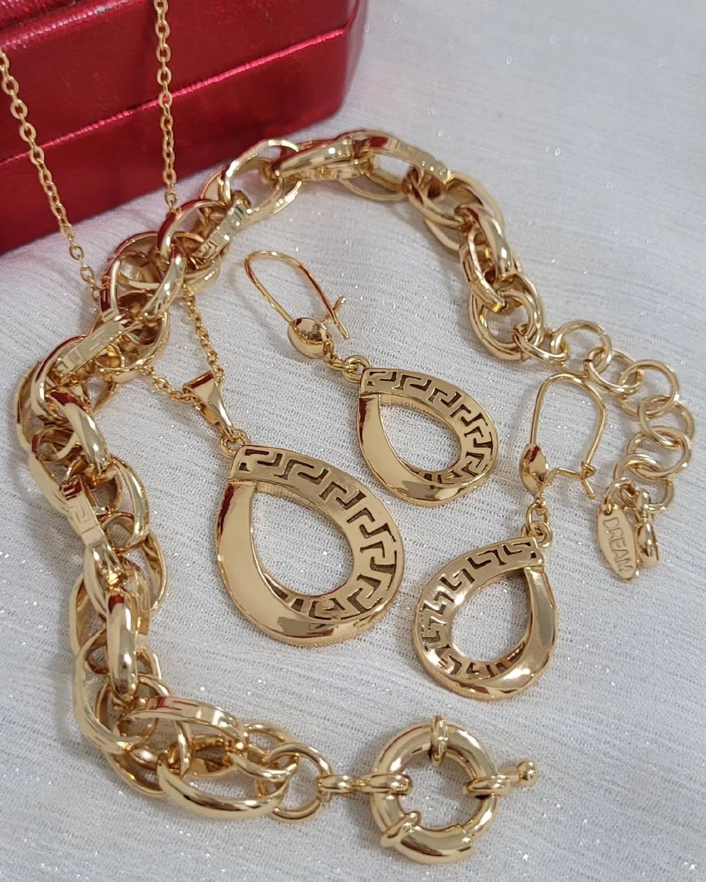 سرویس زنانه