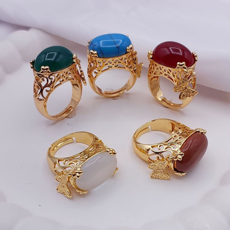 انگشتر سنگ دار زنانه