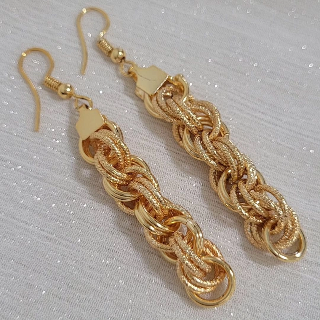 گوشواره آویز زنانه