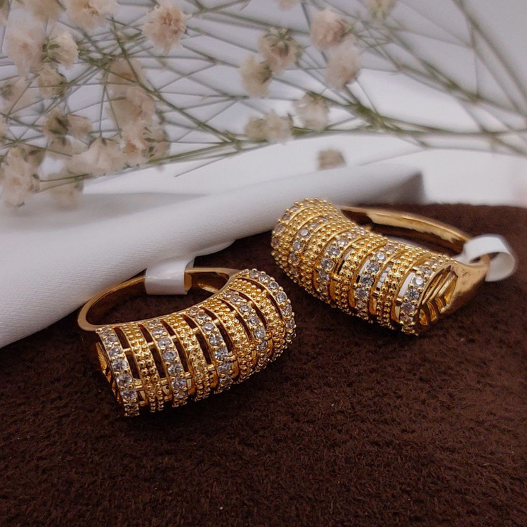 انگشتر زنانه شیک طرح طلا الهام گرفته از جواهرات سایز۶تا۹