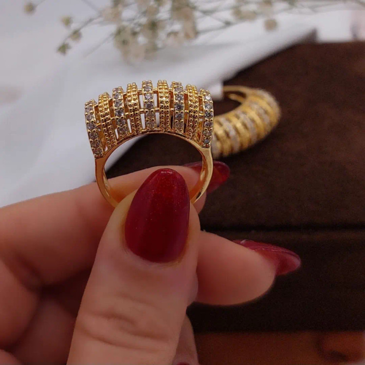 انگشتر زنانه شیک طرح طلا الهام گرفته از جواهرات