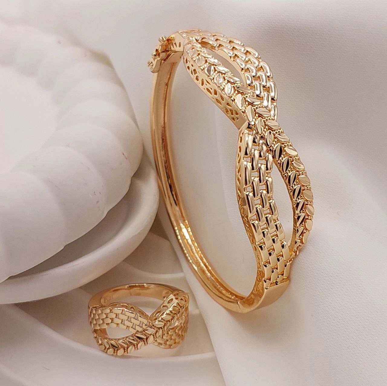 ست دستبند،انگشتر زنانه