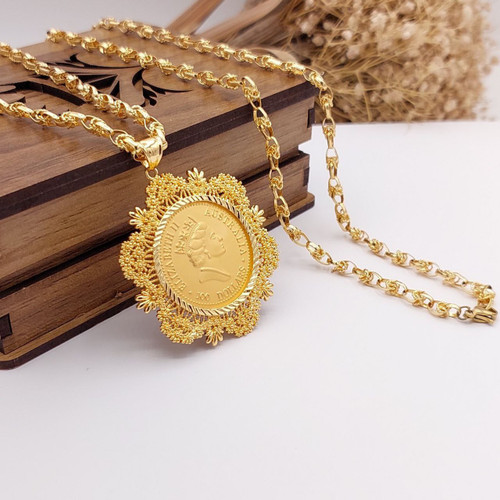 گردنبند رخ شمایل زنانه