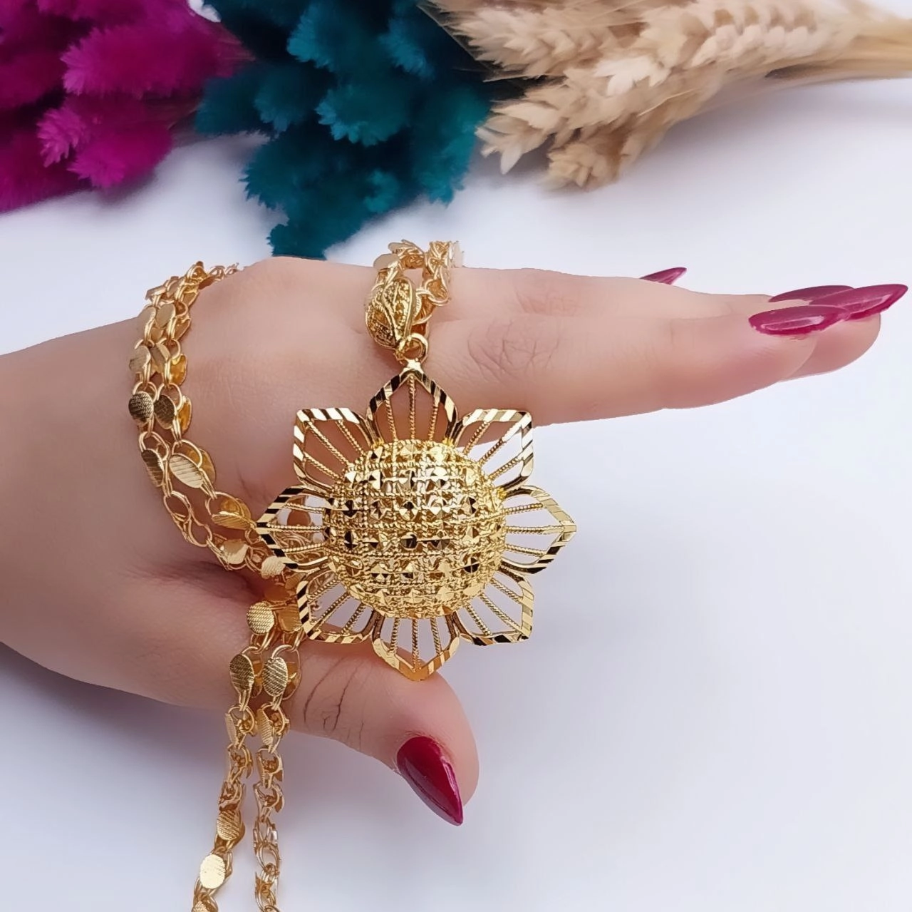 گردنبند متری زنانه