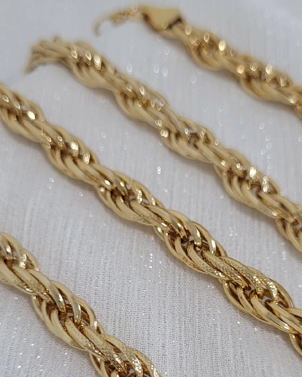 گردنبدبلند زنانه