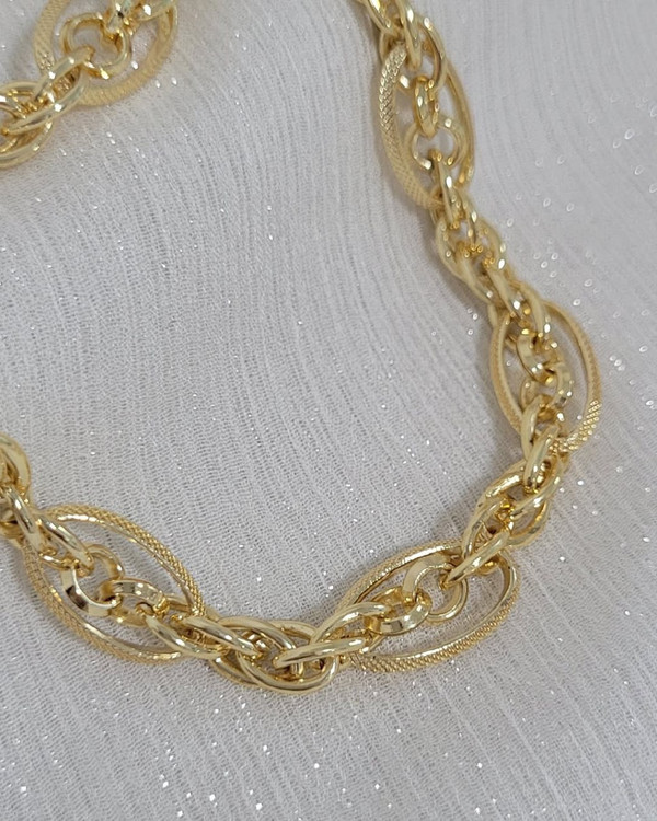 سرویس زنانه