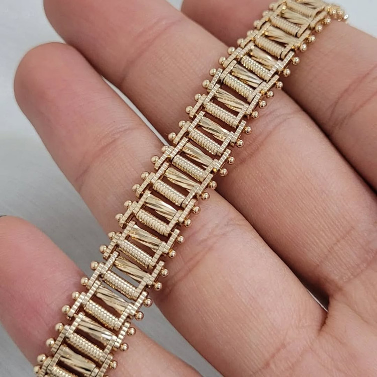 دستبند طرح طلای زنانه