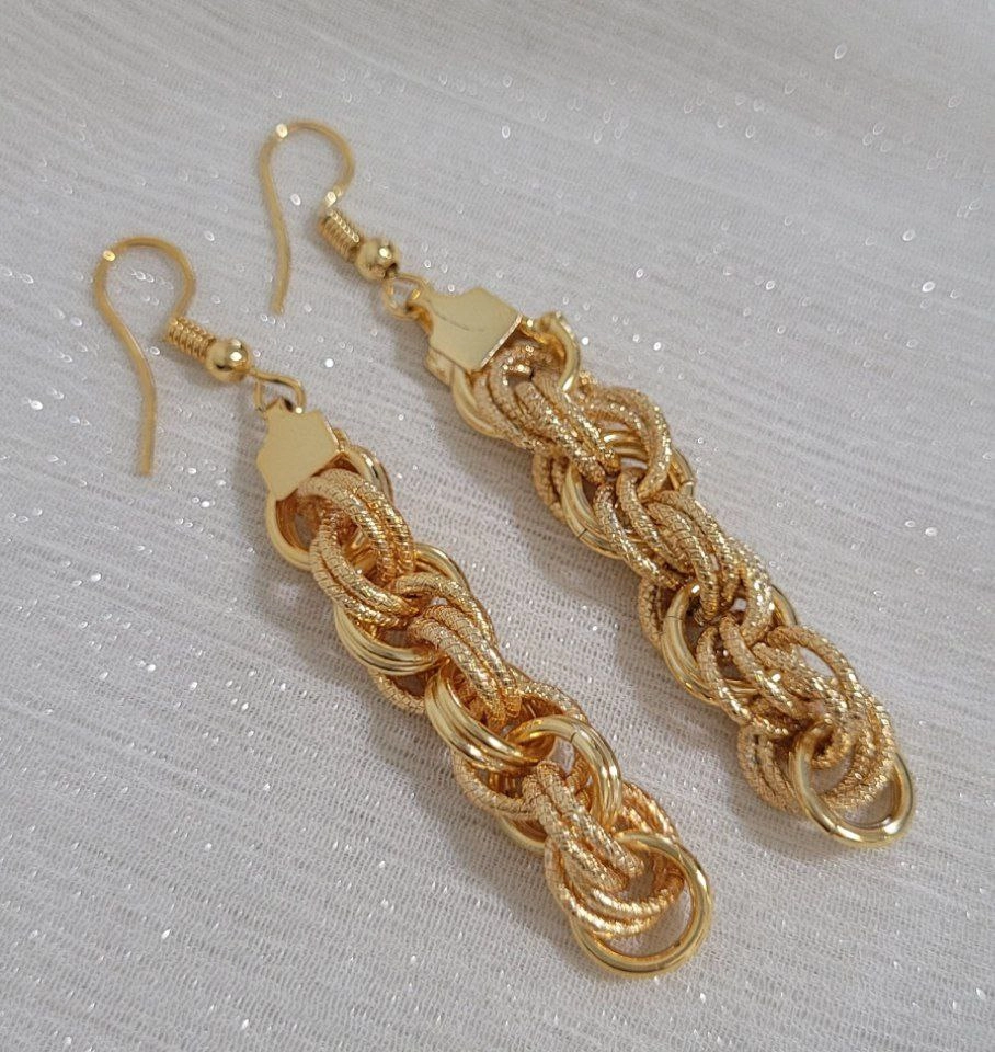 گوشواره آویز زنانه