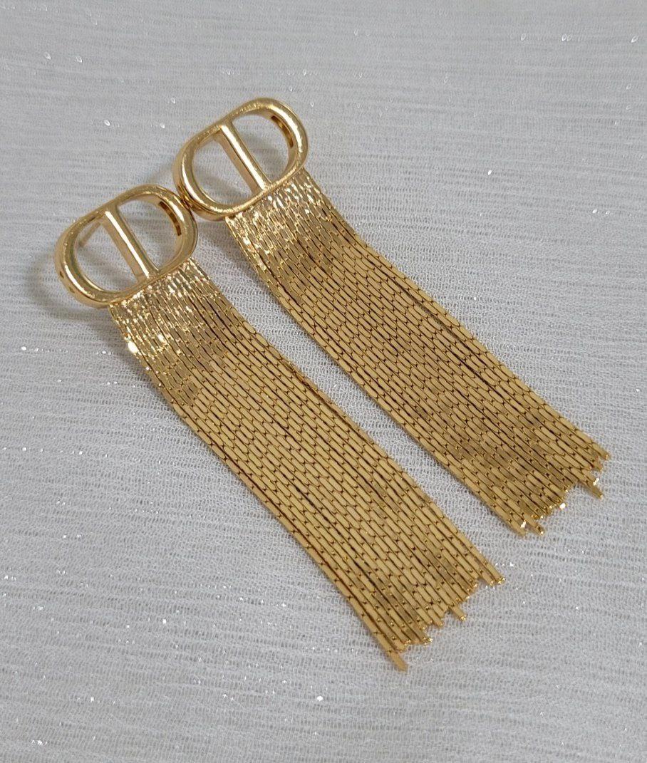 گوشواره ریش دار زنانه