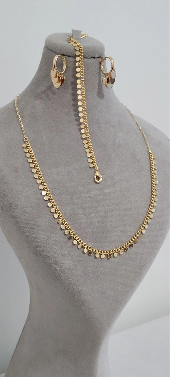 سرویس زنانه