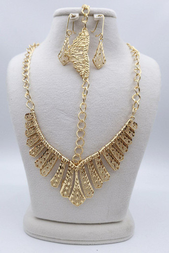 سرویس زنانه