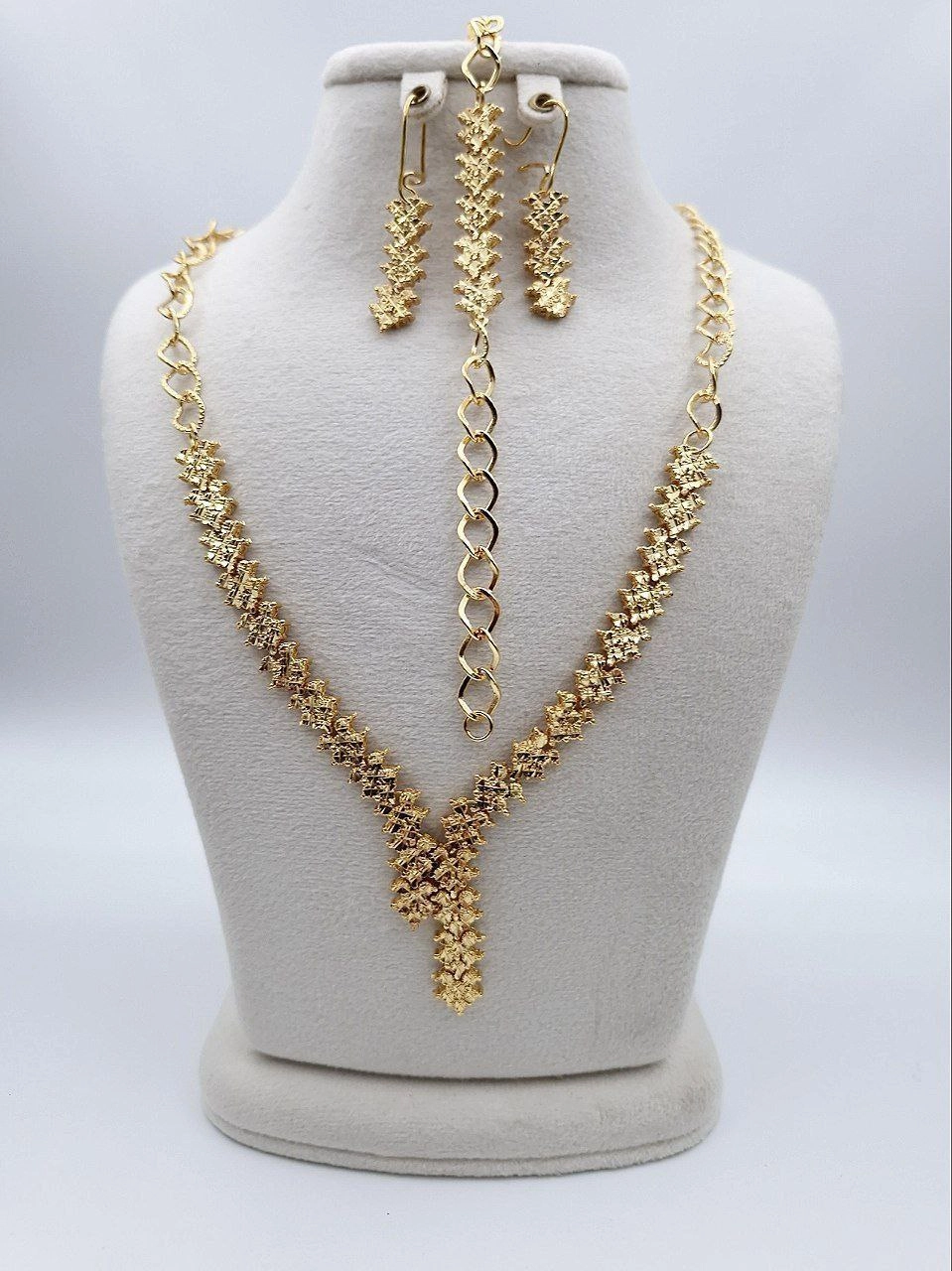 سرویس زنانه