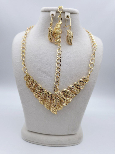 سرویس زنانه