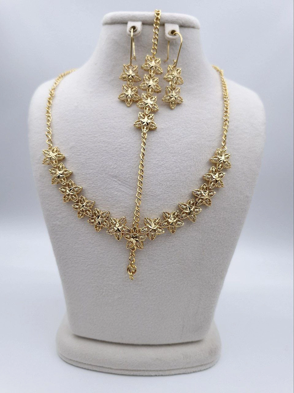 سرویس زنانه