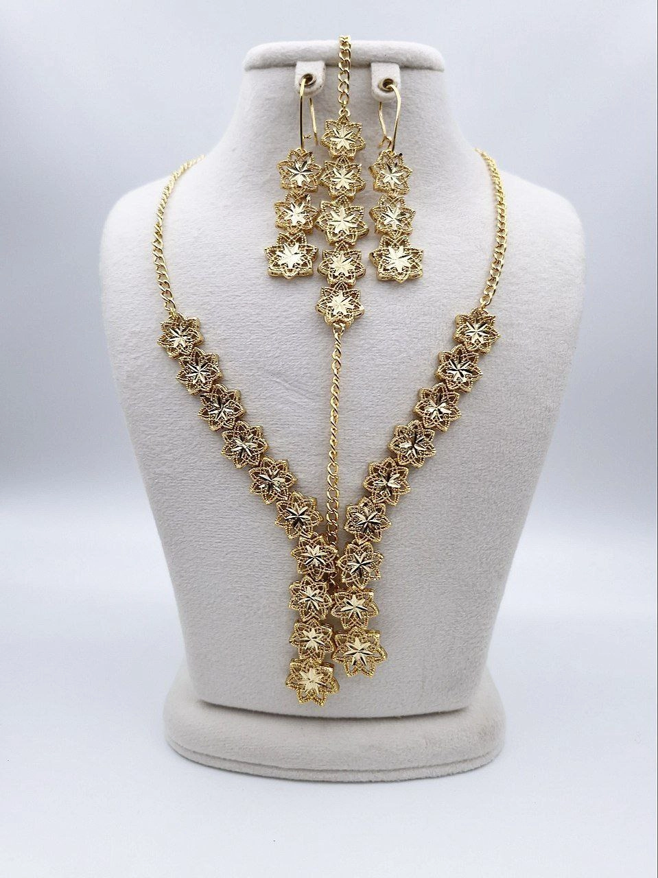 سرویس برنجی زنانه