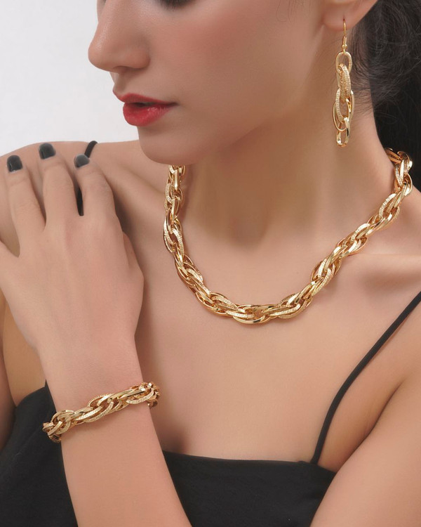 سرویس حلقه ای زنانه