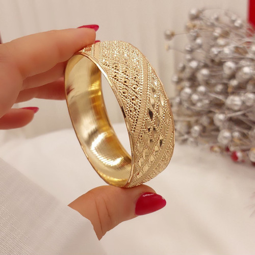 تکپوش پهن زنانه