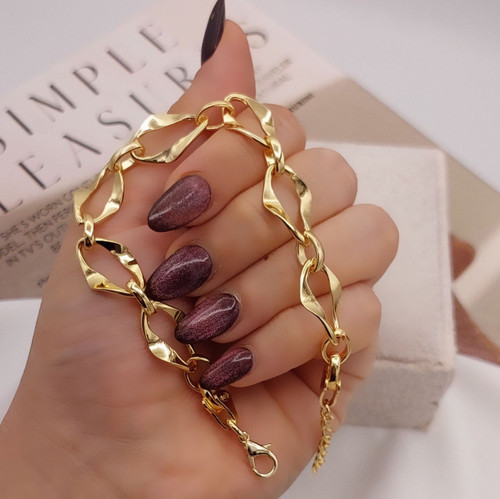 دستبند زنجیری زنانه