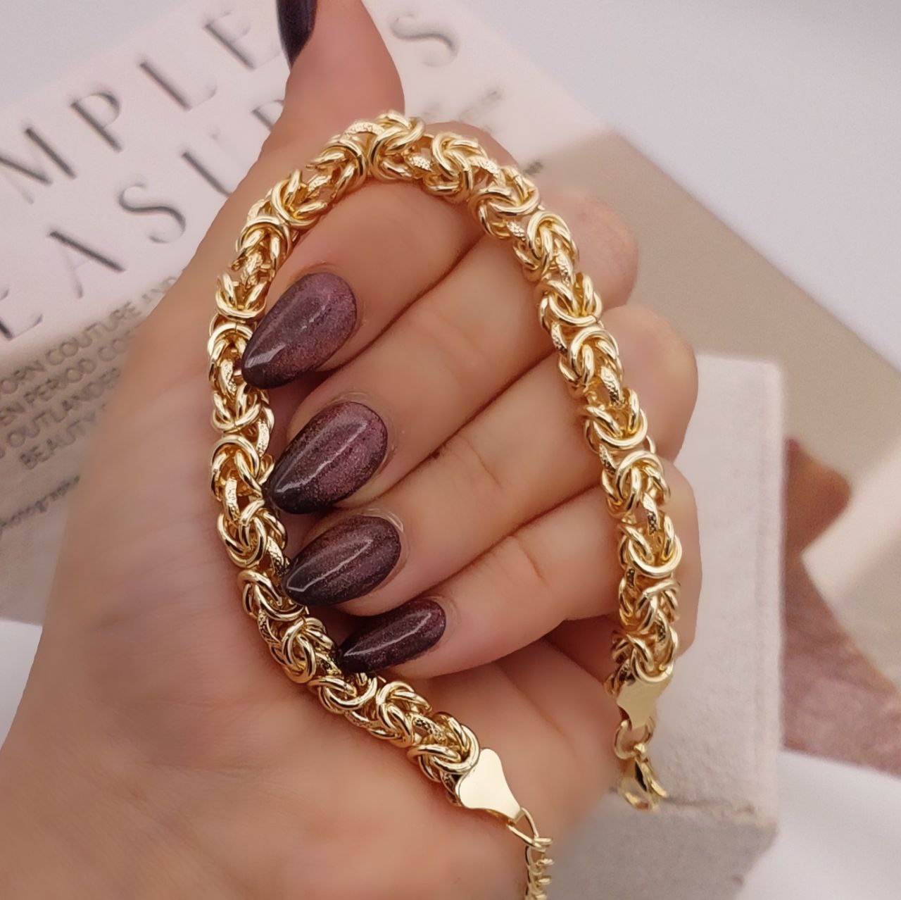 دستبند زنانه